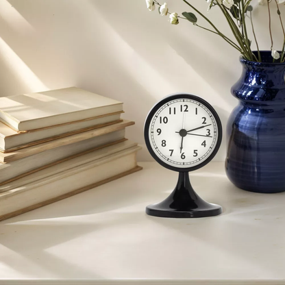 Vintage Metal Analog Non‑Ticking Alarm Clock With Night Light