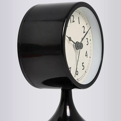 Vintage Metal Analog Non‑Ticking Alarm Clock With Night Light